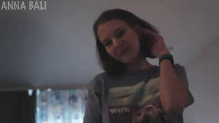 мені подобається знімати трусики, коли мій сводний брат дивиться