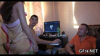 Ce bébé se limite plus vite