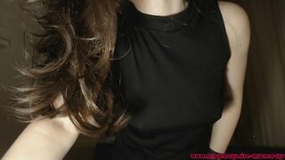 Il-ħalib taqtir permezz tiegħi ilbies